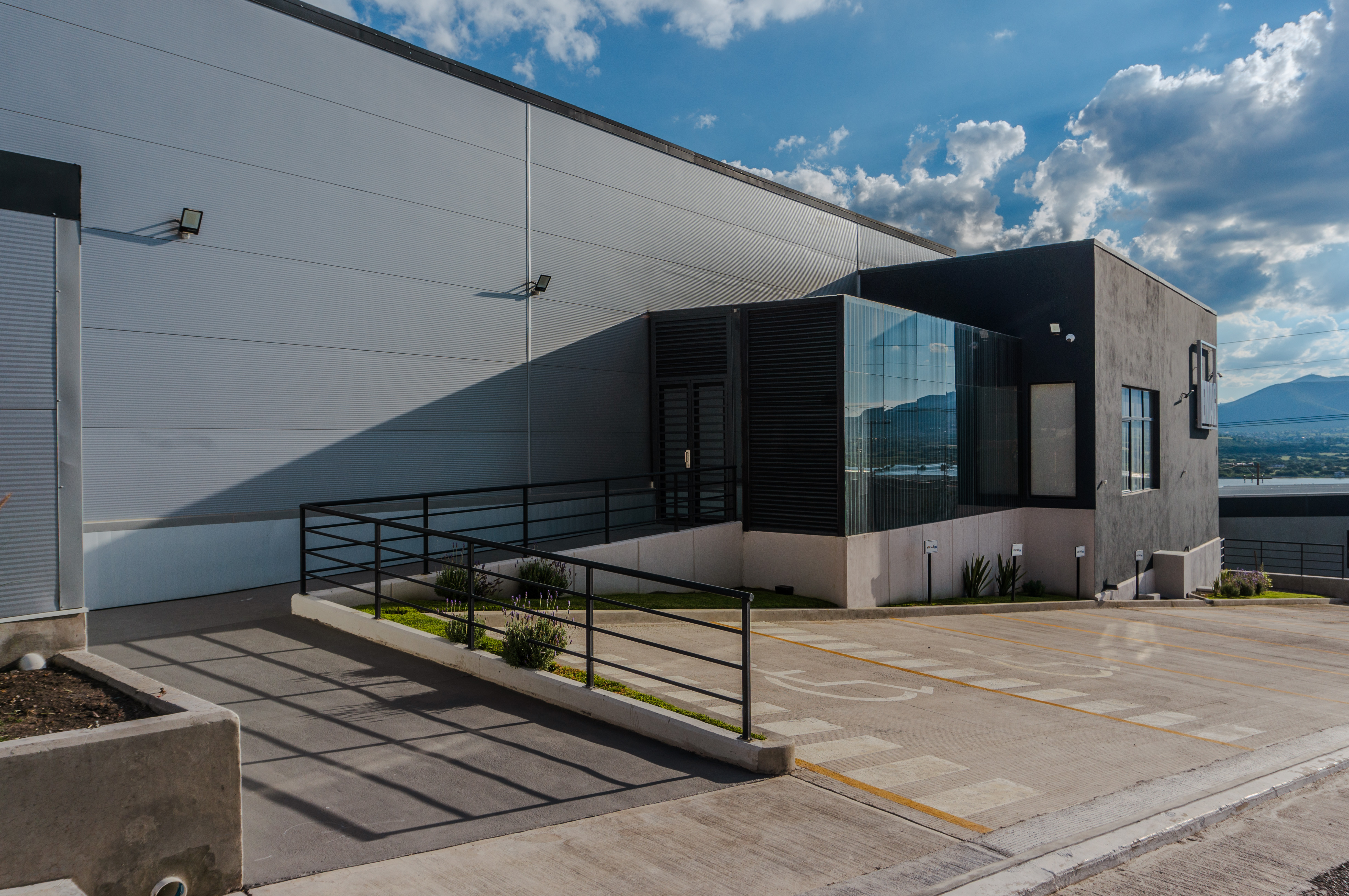 Fachada norte EMAG Mexico